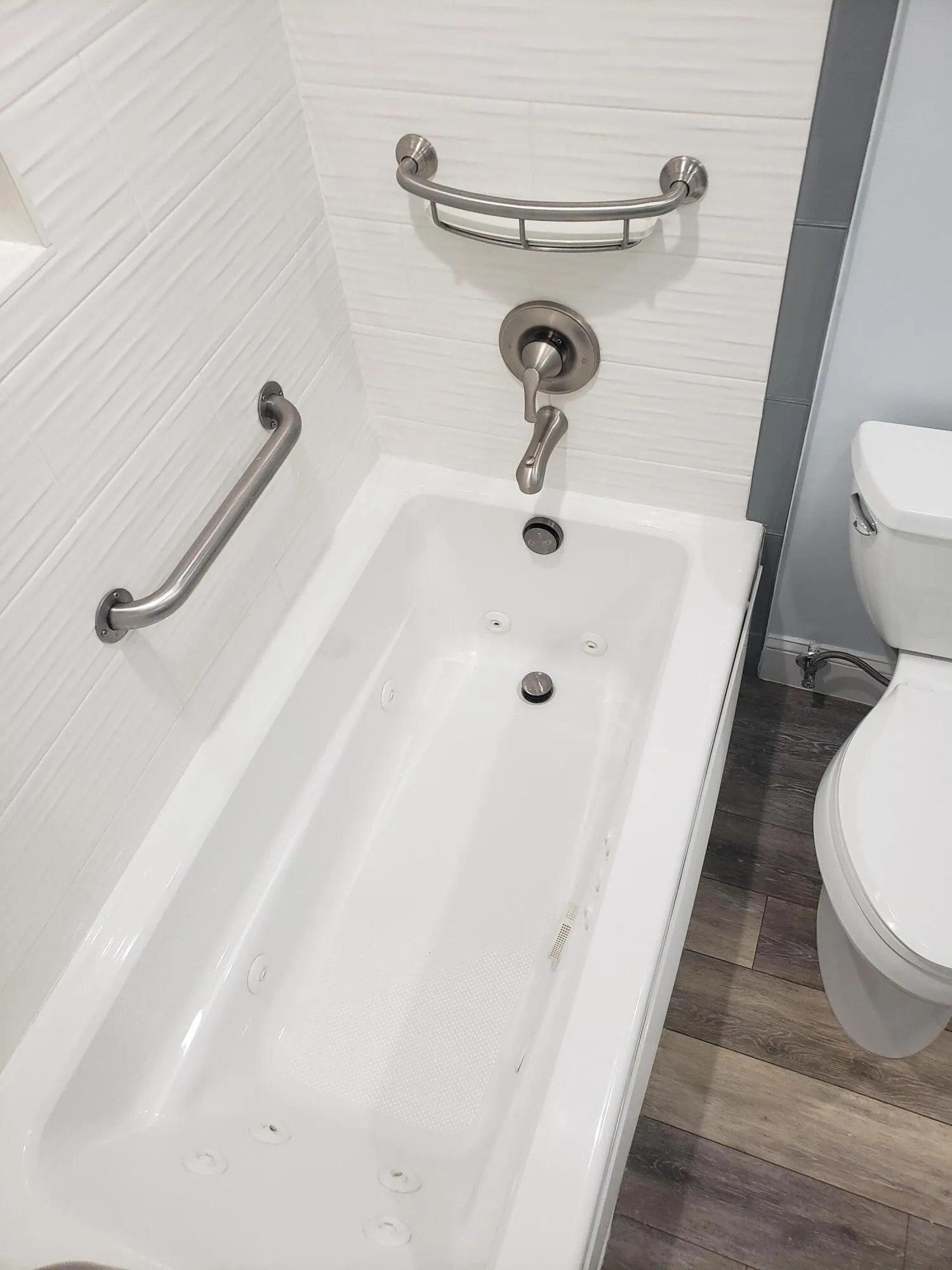 Jet Tub