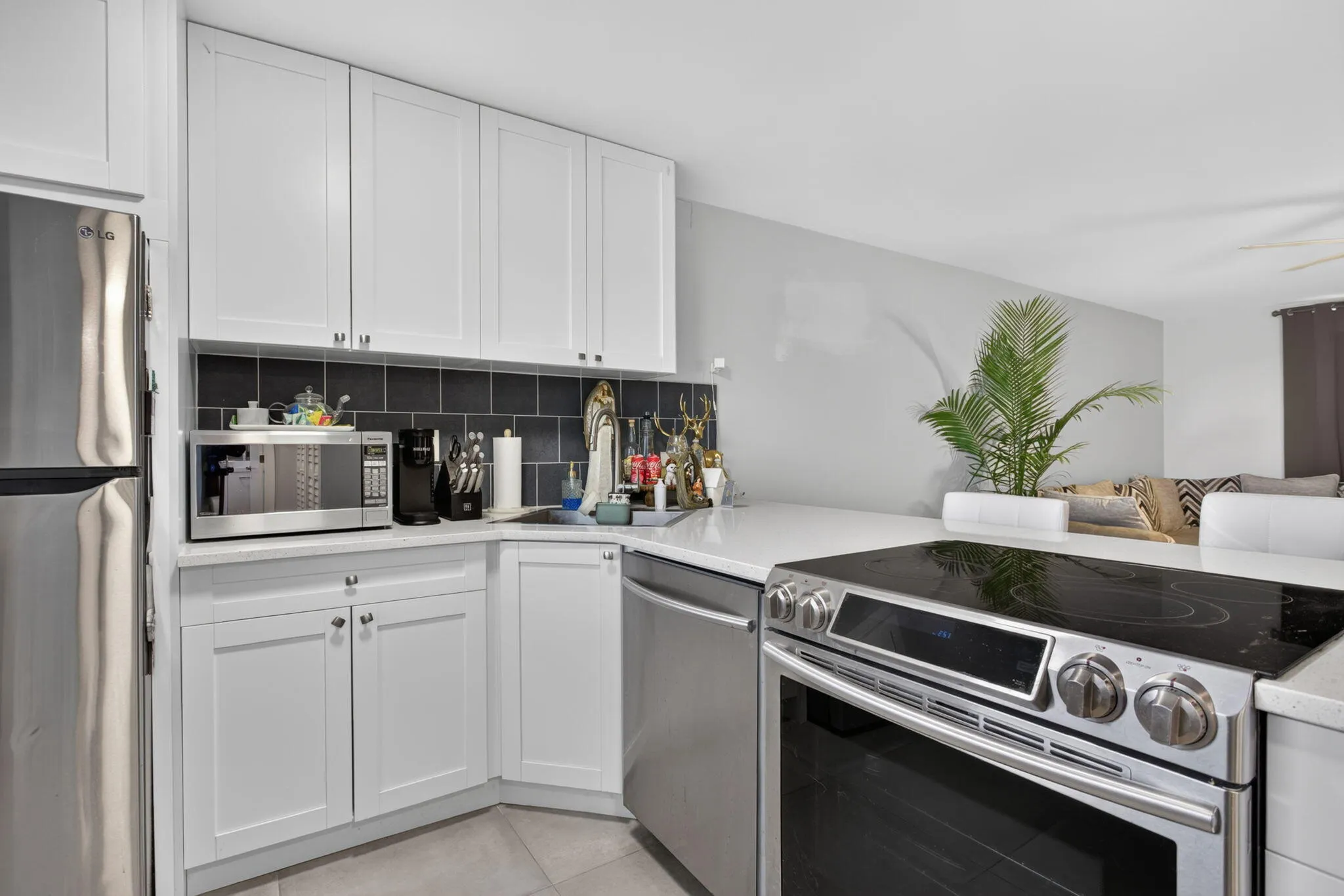 5-web-or-mls-3301-4472