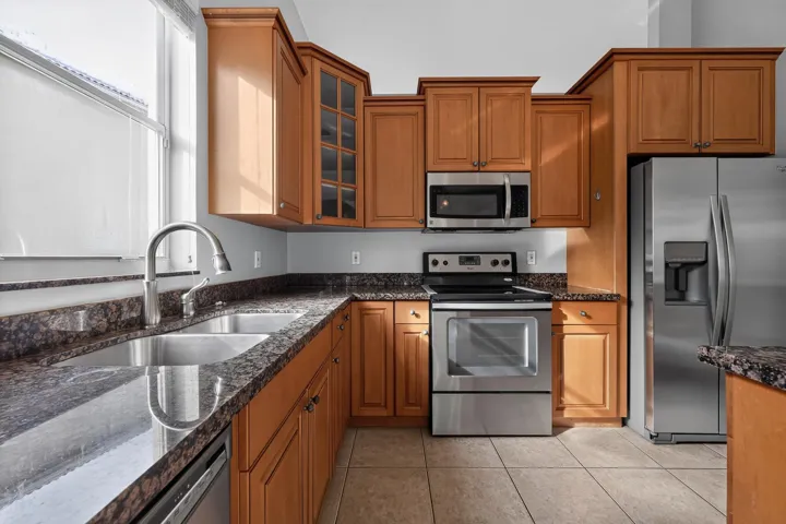 8481_V_a_D_Oro-Kitchen-0046