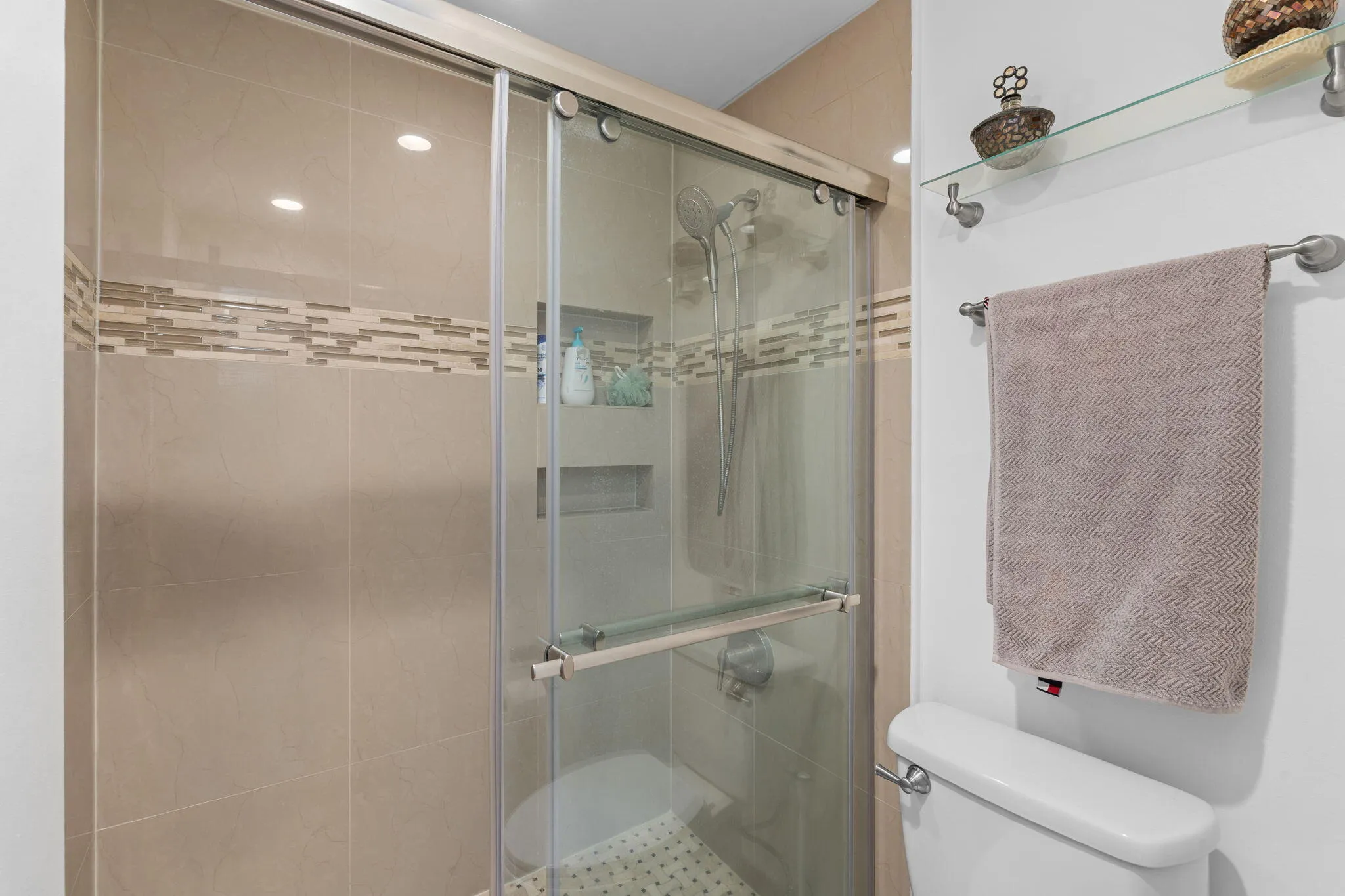 19-web-or-mls-1839 Middle River dr unit