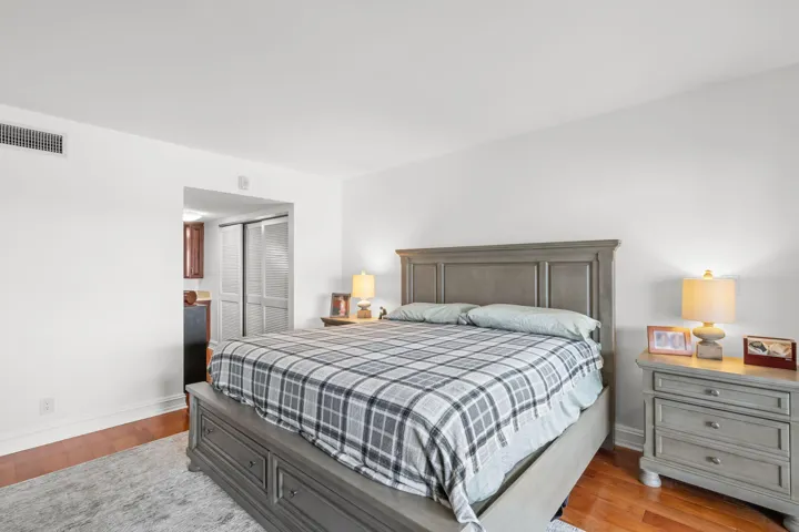 16-web-or-mls-1839 Middle River dr unit