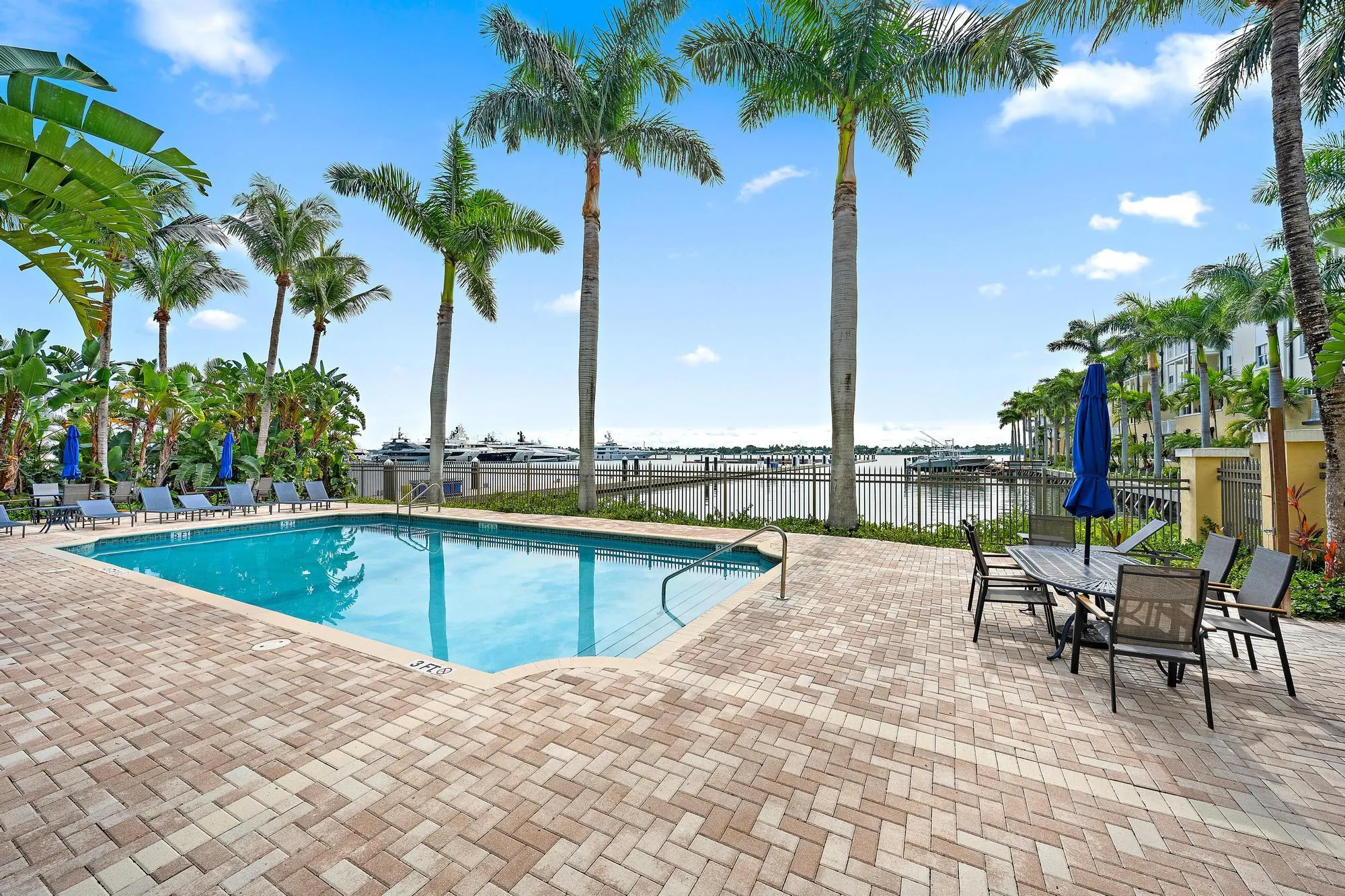 3920 N Flagler Dr 301-23