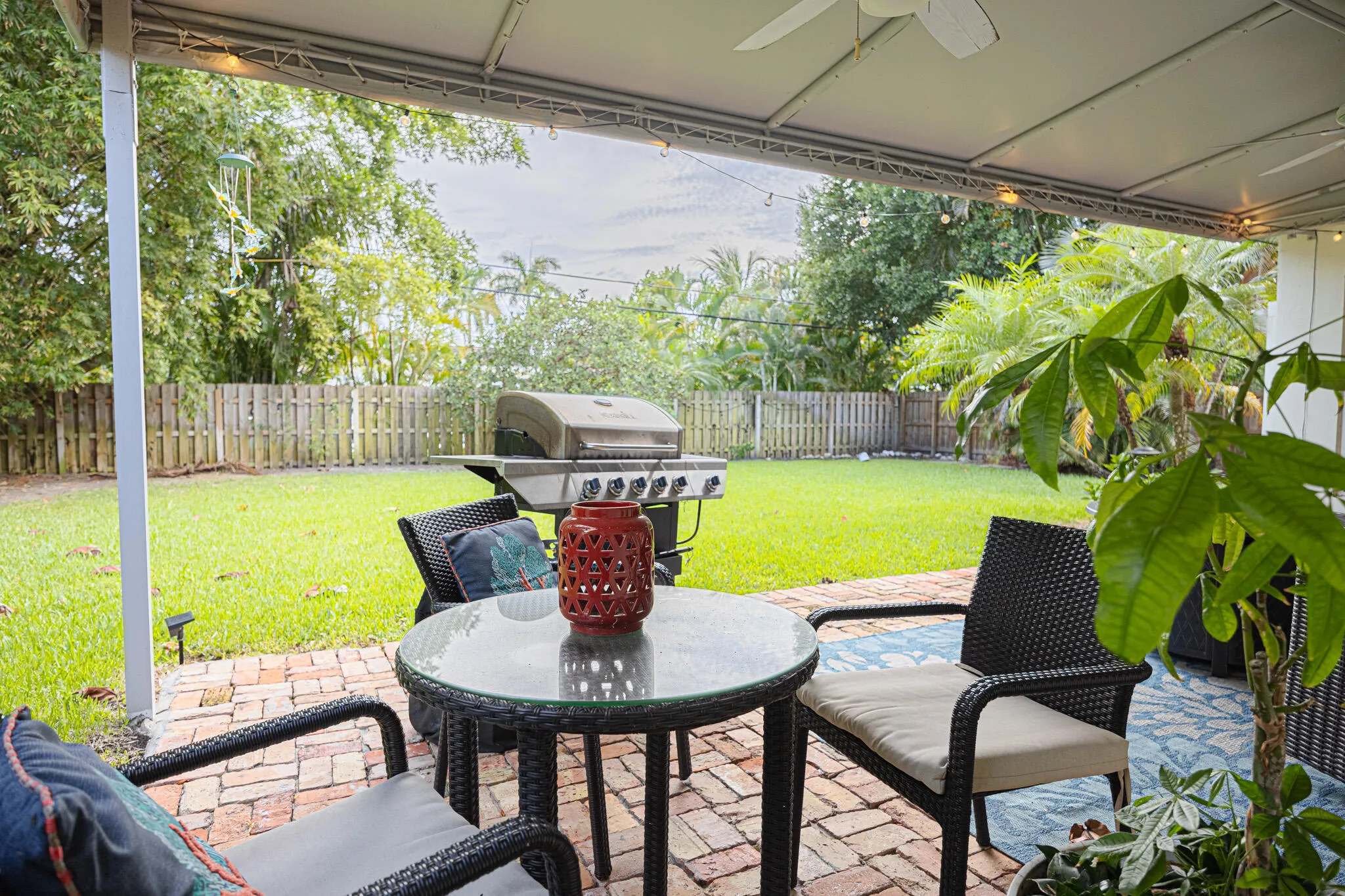 153A0102-HDR