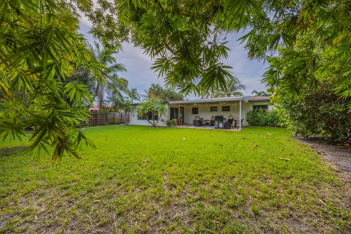 153A0126-HDR