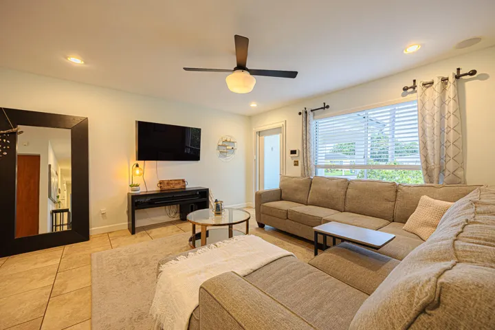 153A0039-HDR