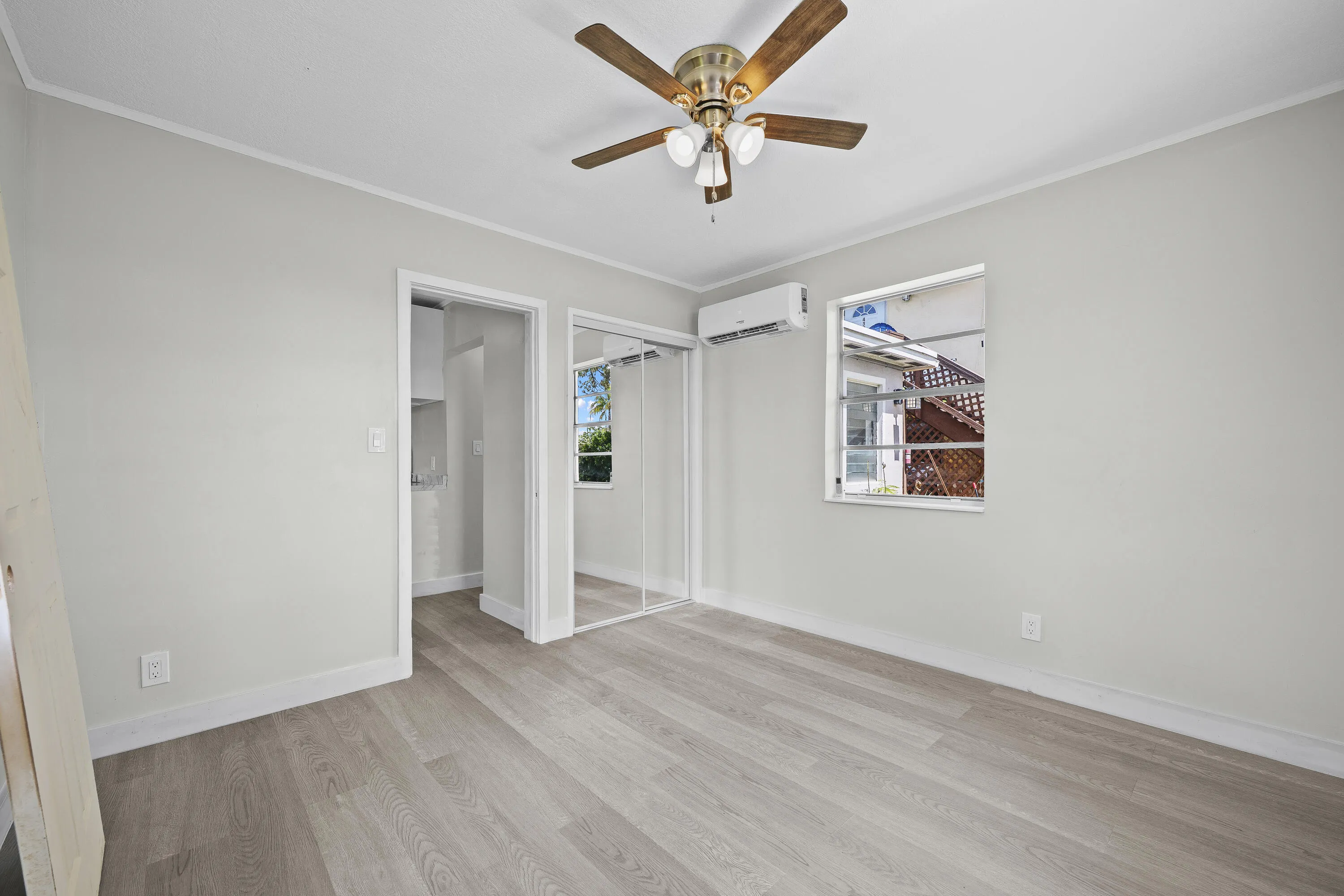 Property photo 64