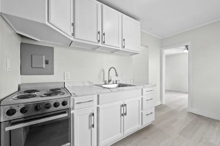 443 Fleming – Single Family Home