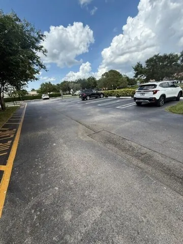 PARAKING AREA