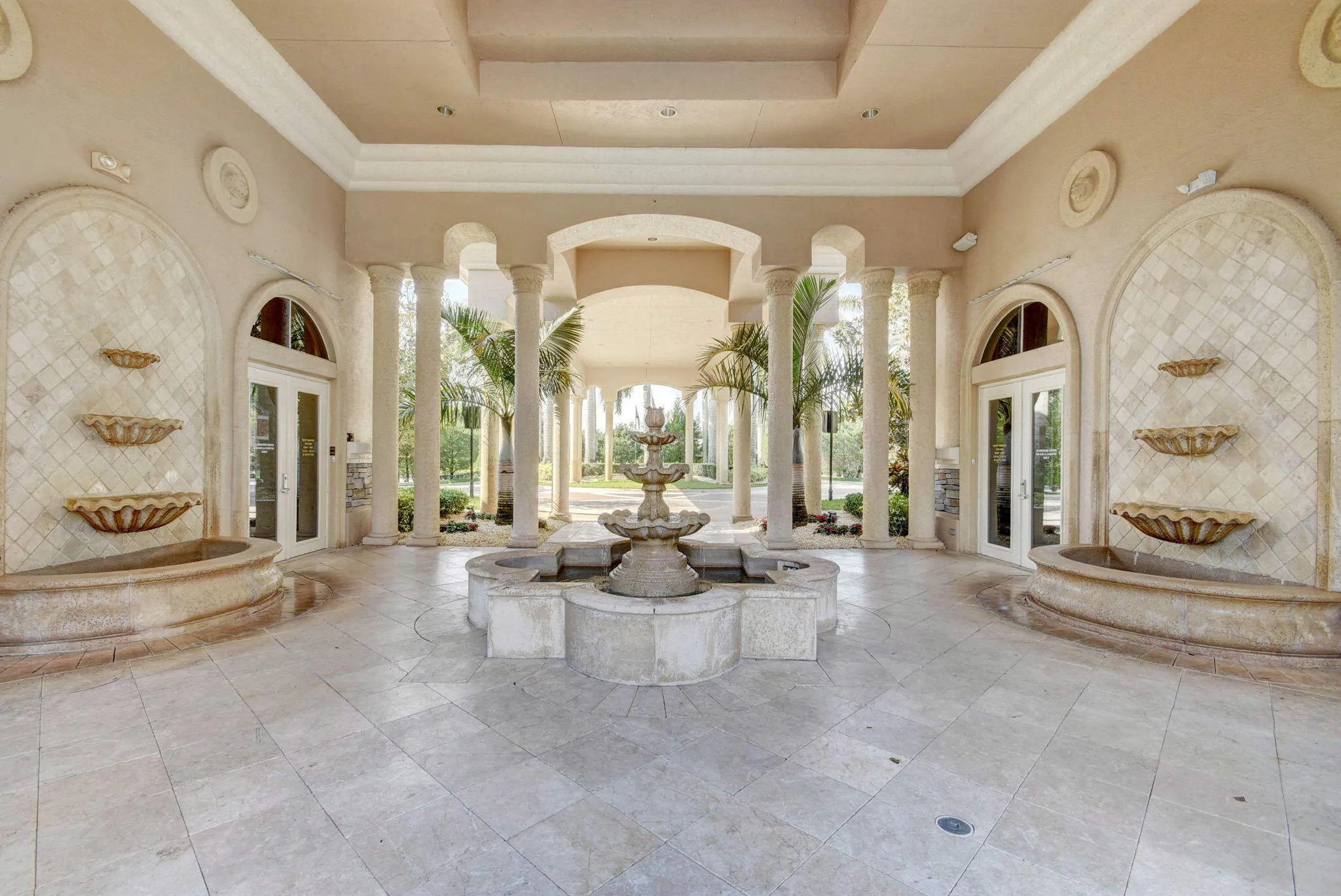 74-web-or-mls-007_versailles (12)