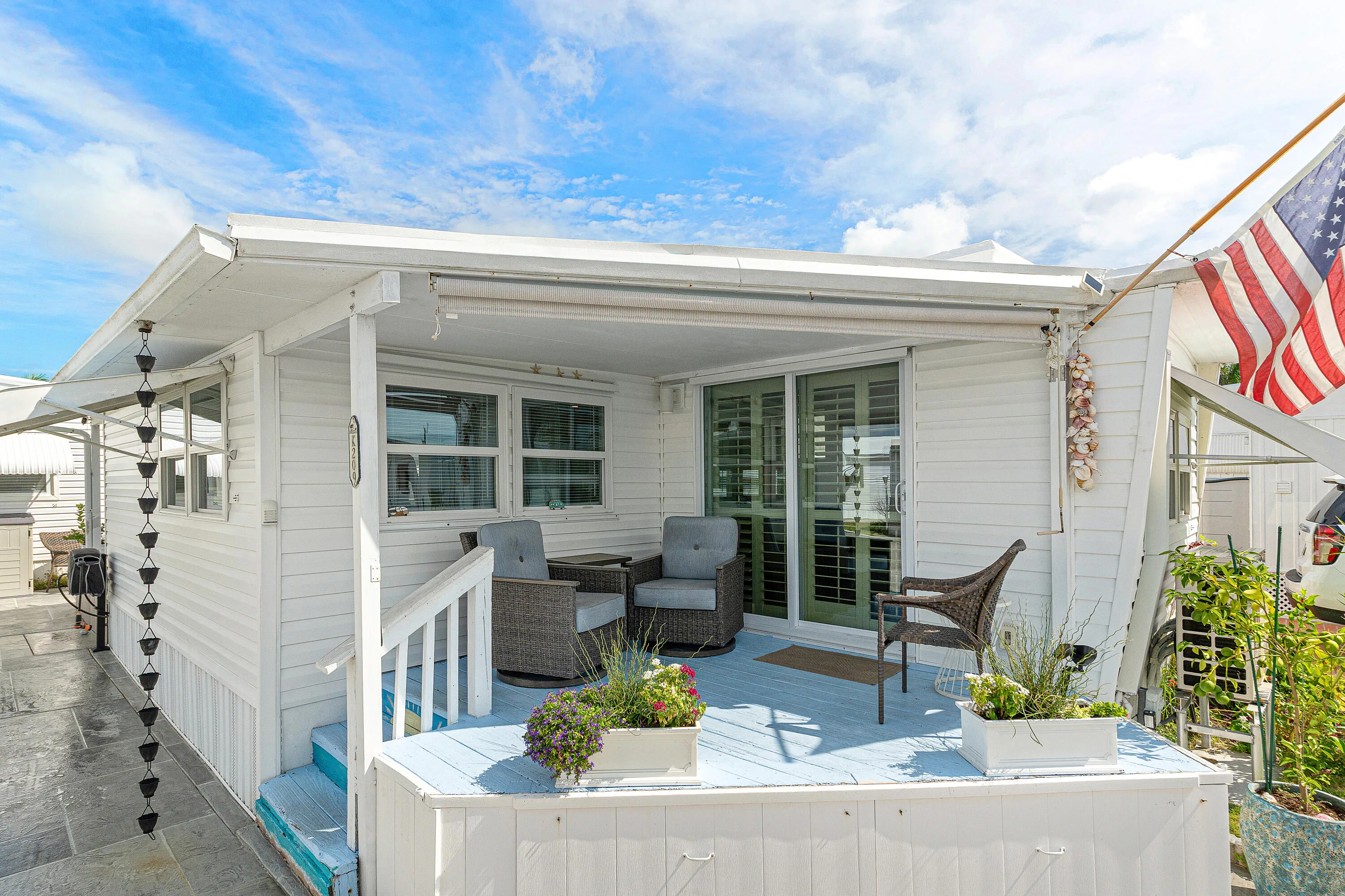 008-209JavaDrive-K-BrinyBreezes-FL-33435