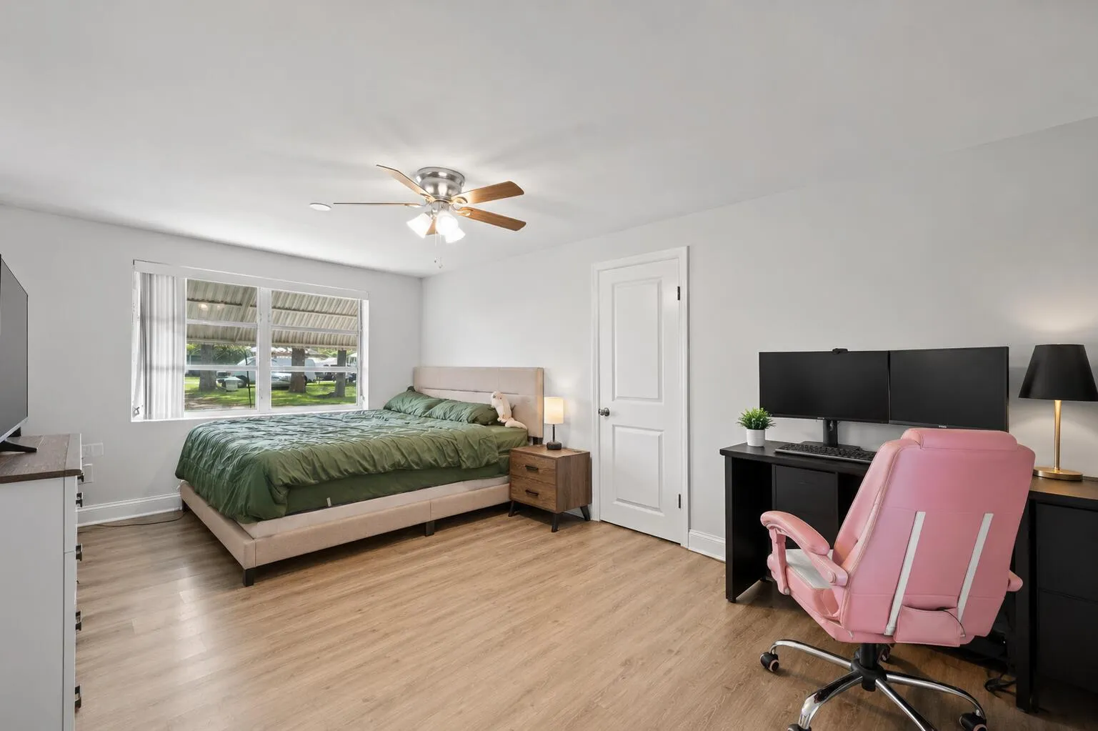 Property photo 40