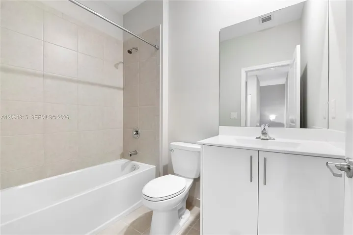 2nd Bathroom