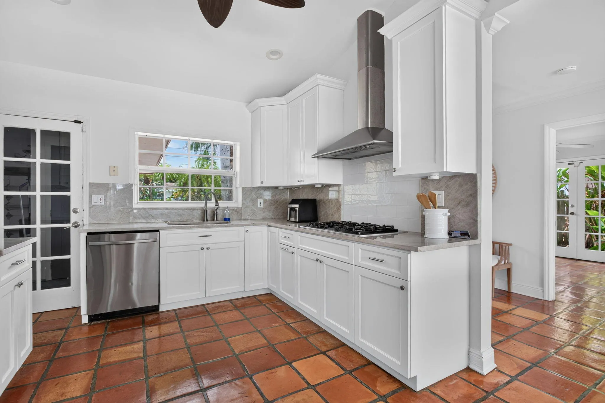 27-web-or-mls-1380-4901