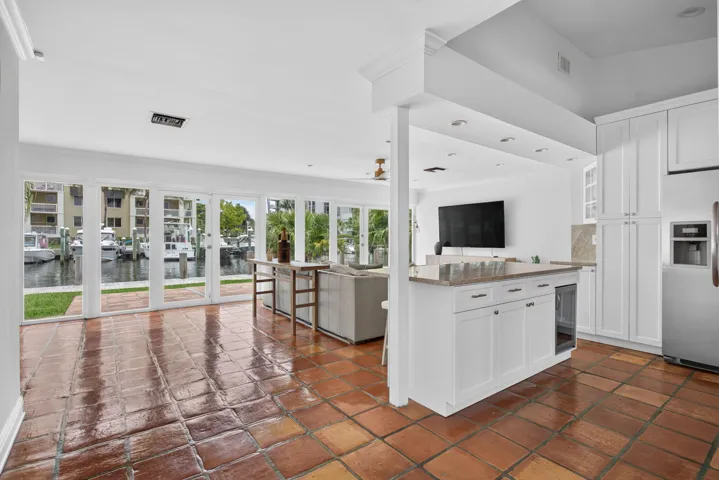 18-web-or-mls-1380-4852