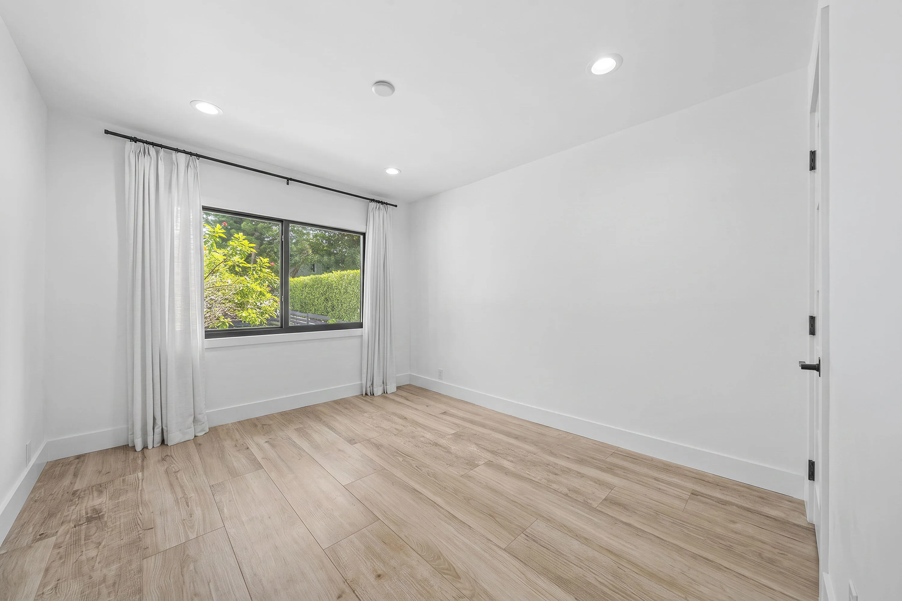 4th bedroom/office