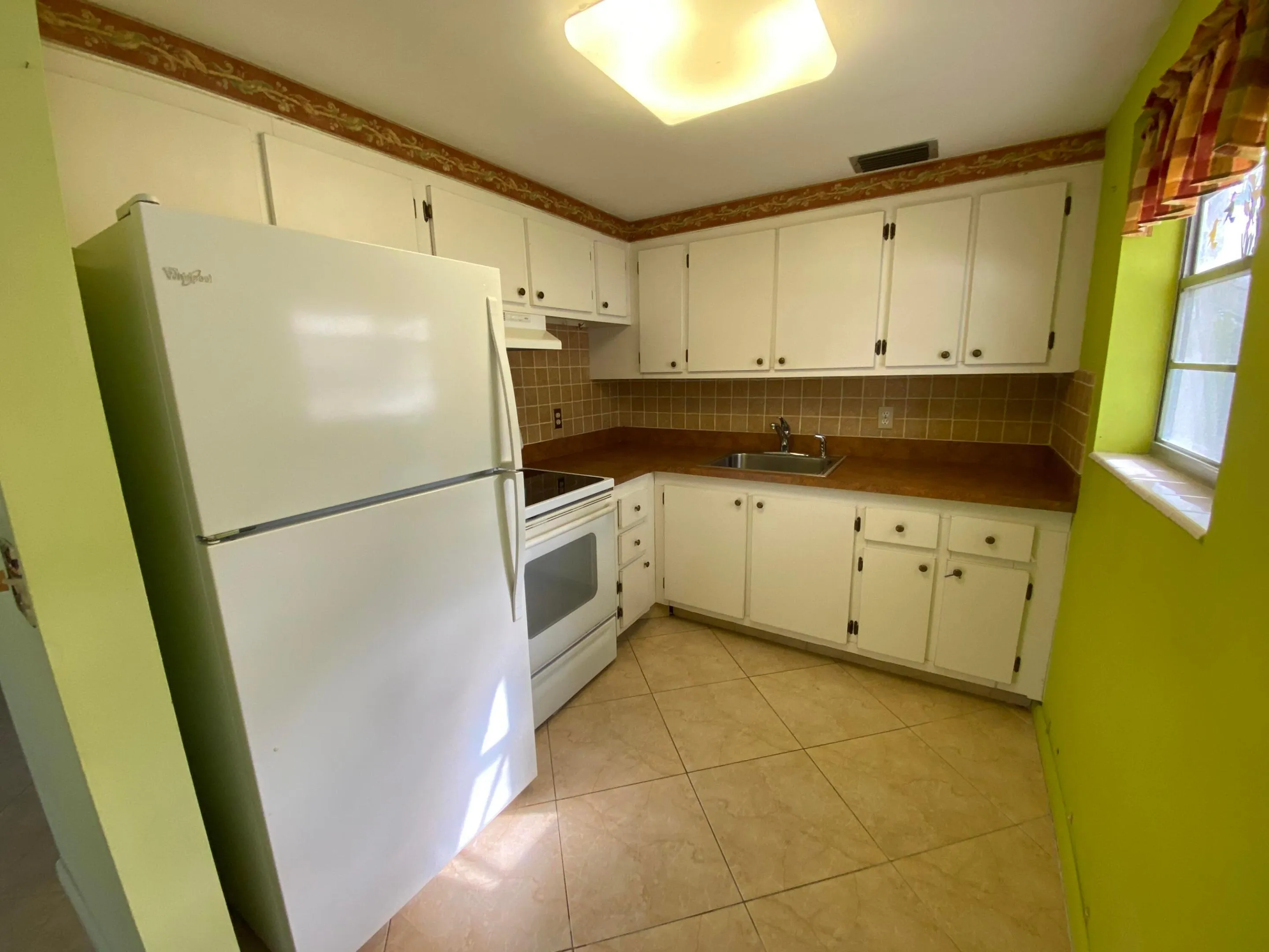 Kitchen 2
