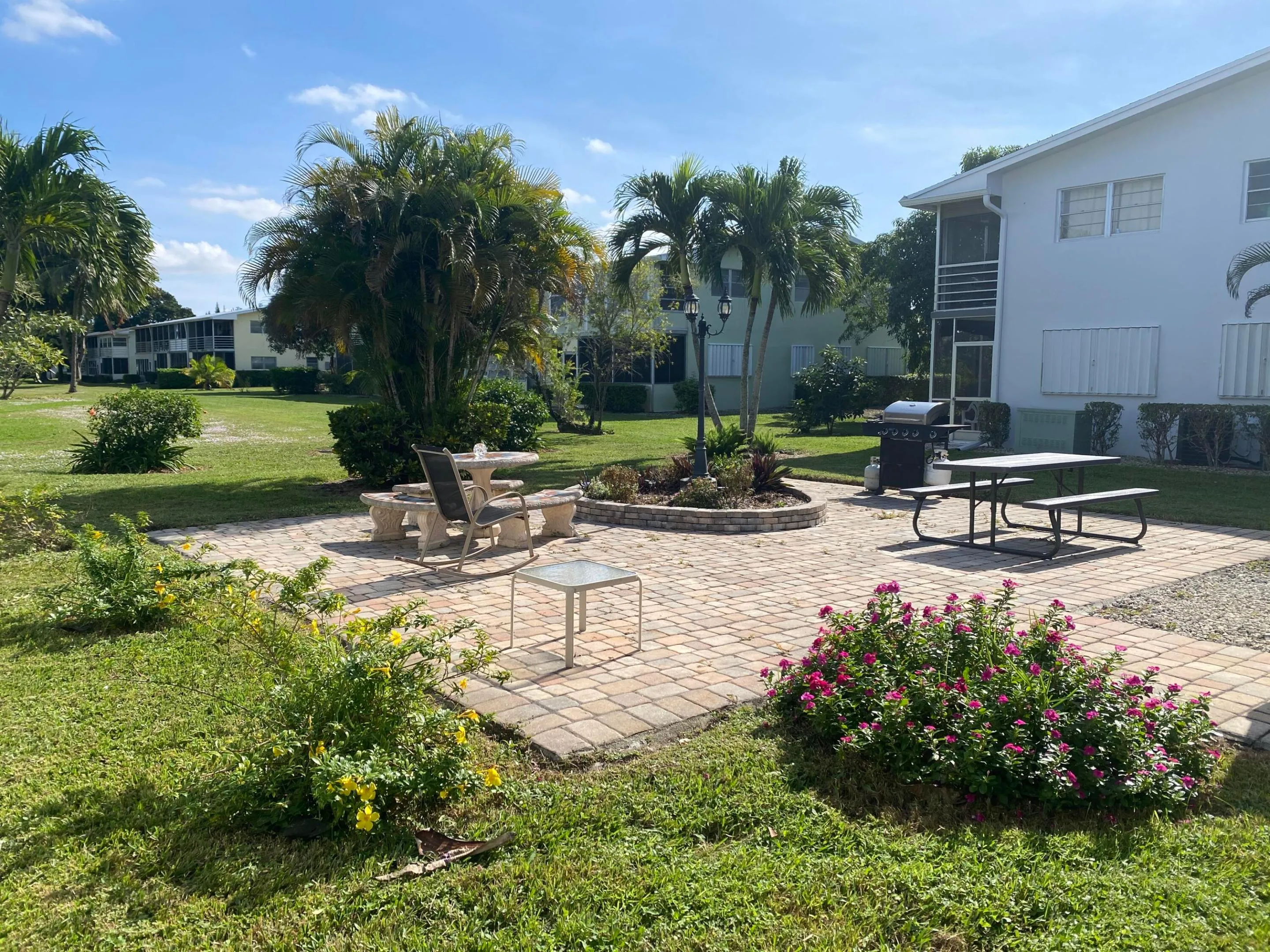 Building Patio 2