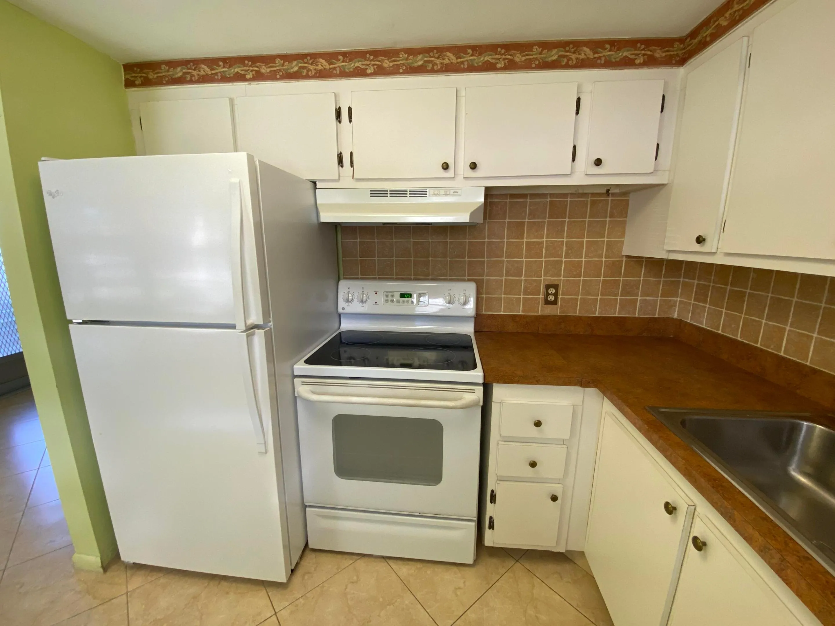 Kitchen 3