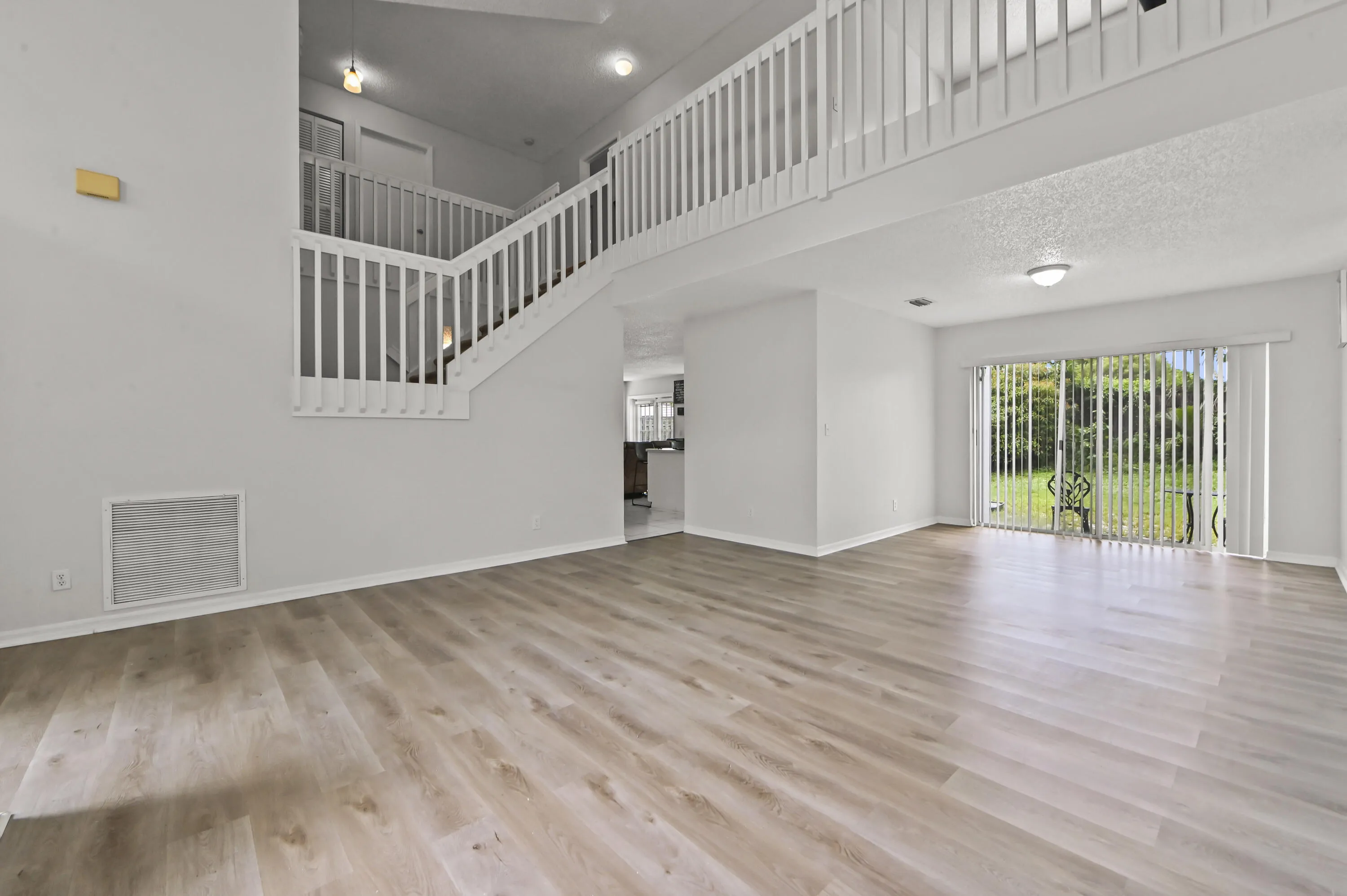 06 Living room 03