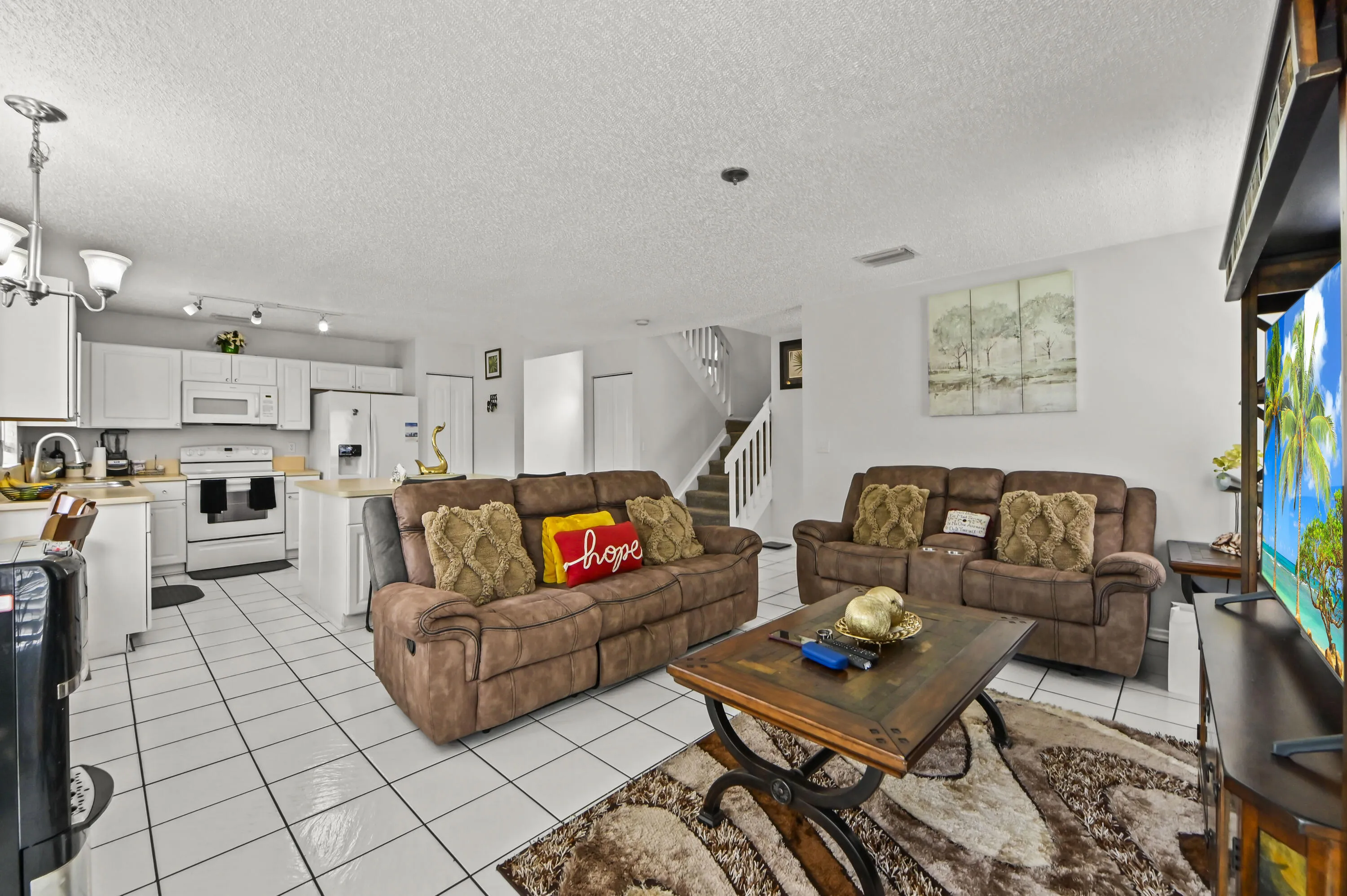 18 Living room 02