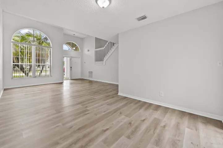 07 Living room 04