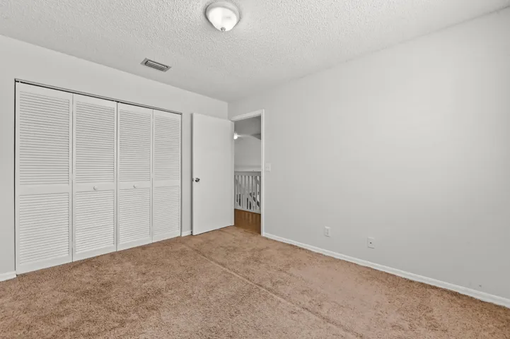 26 Bedroom 02