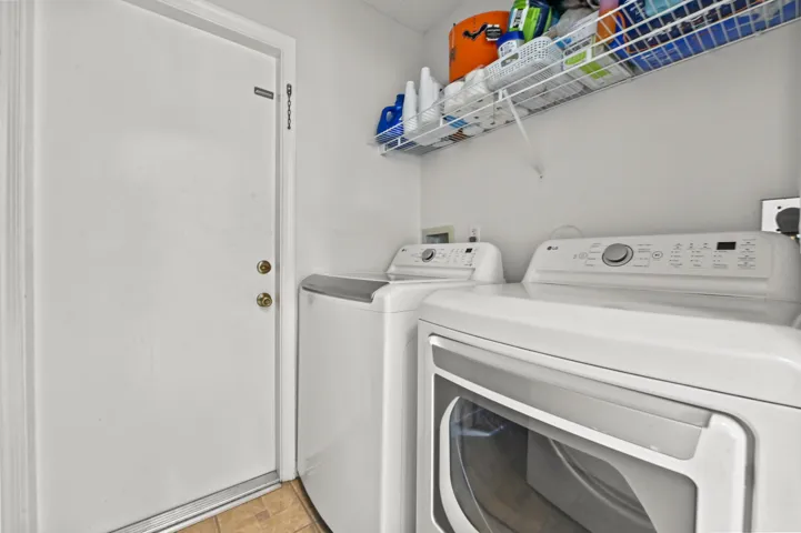 09 Laundry 01