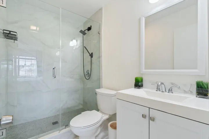 15-299 SW 7th Street Unit 206 Boca Raton