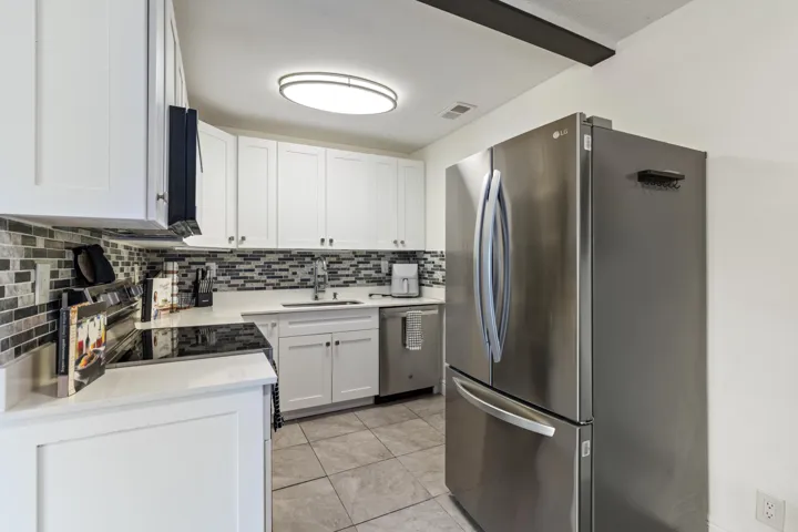 09-299 SW 7th Street Unit 206 Boca Raton