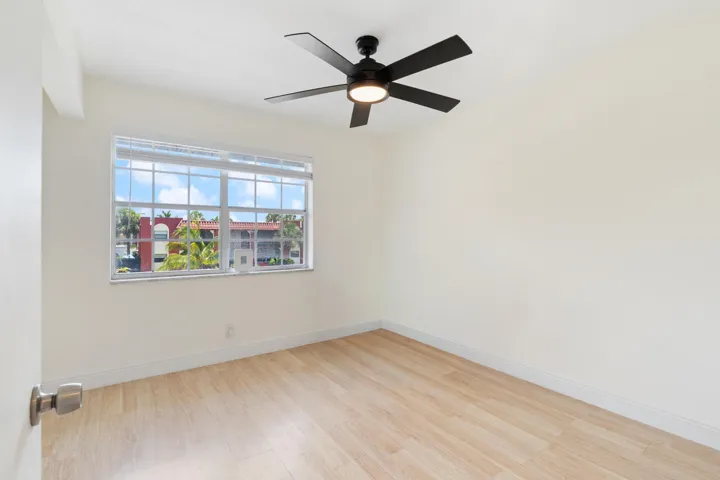17-299 SW 7th Street Unit 206 Boca Raton