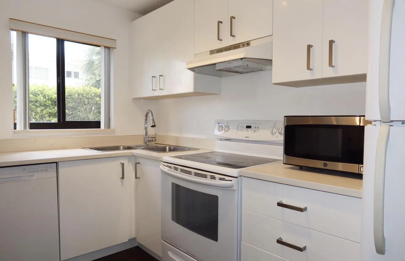 50 SE 12th St. #1670 Boca Raton 33432