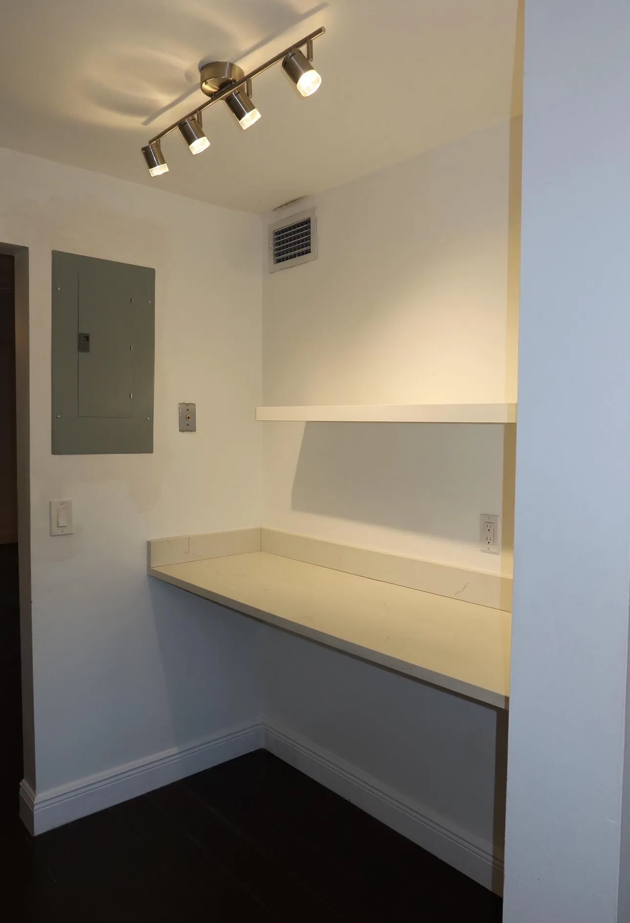 50 SE 12th St. #1670 Boca Raton 33432