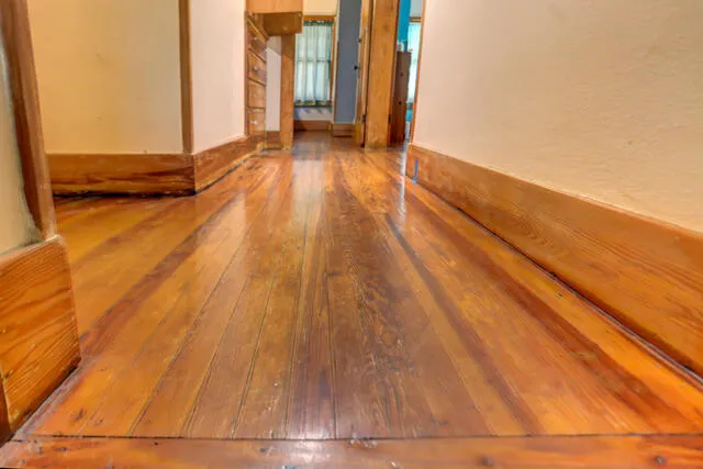 Hardwood flooring 314 Cranesnest Way Wes