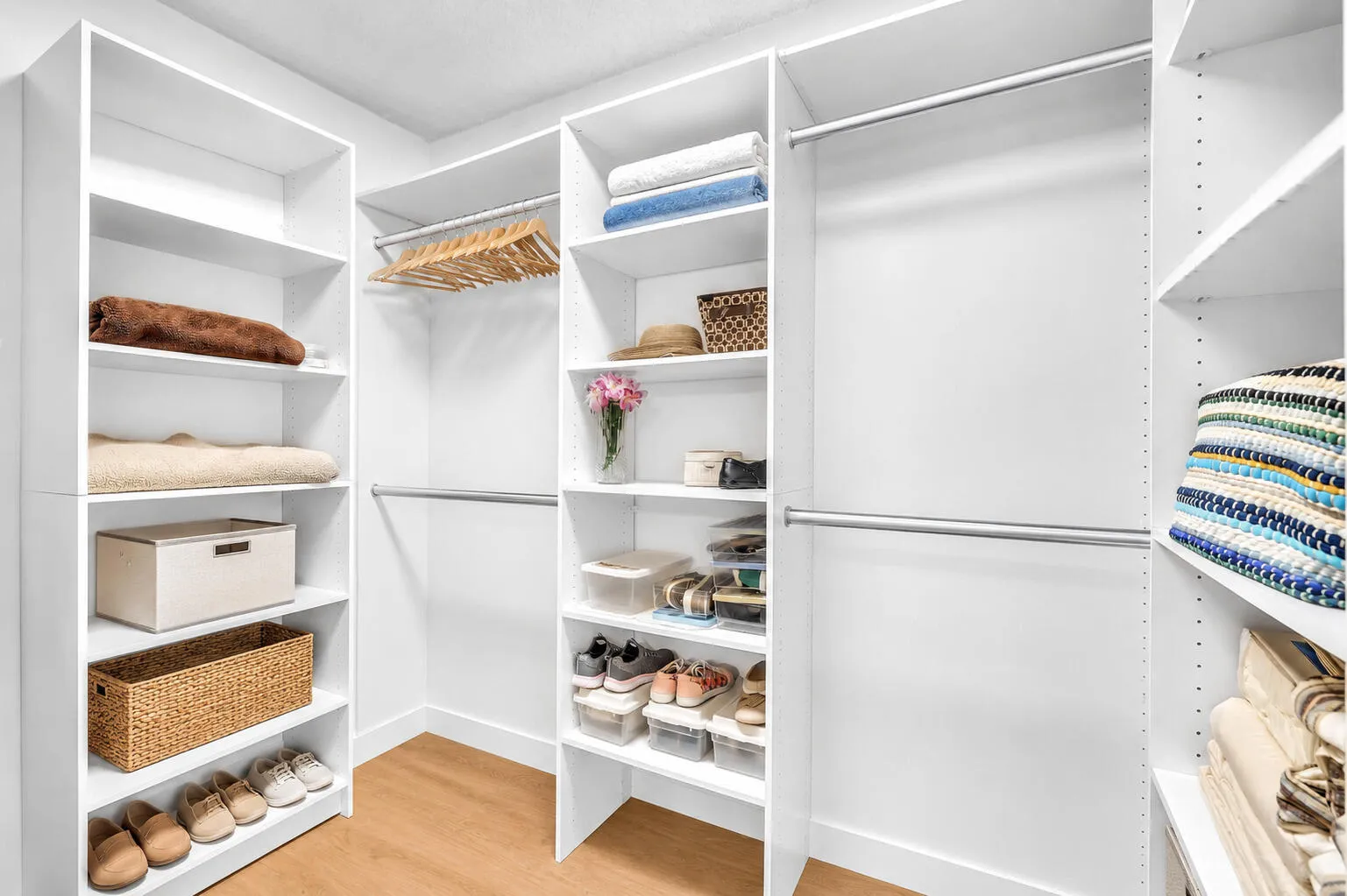 Closet 405