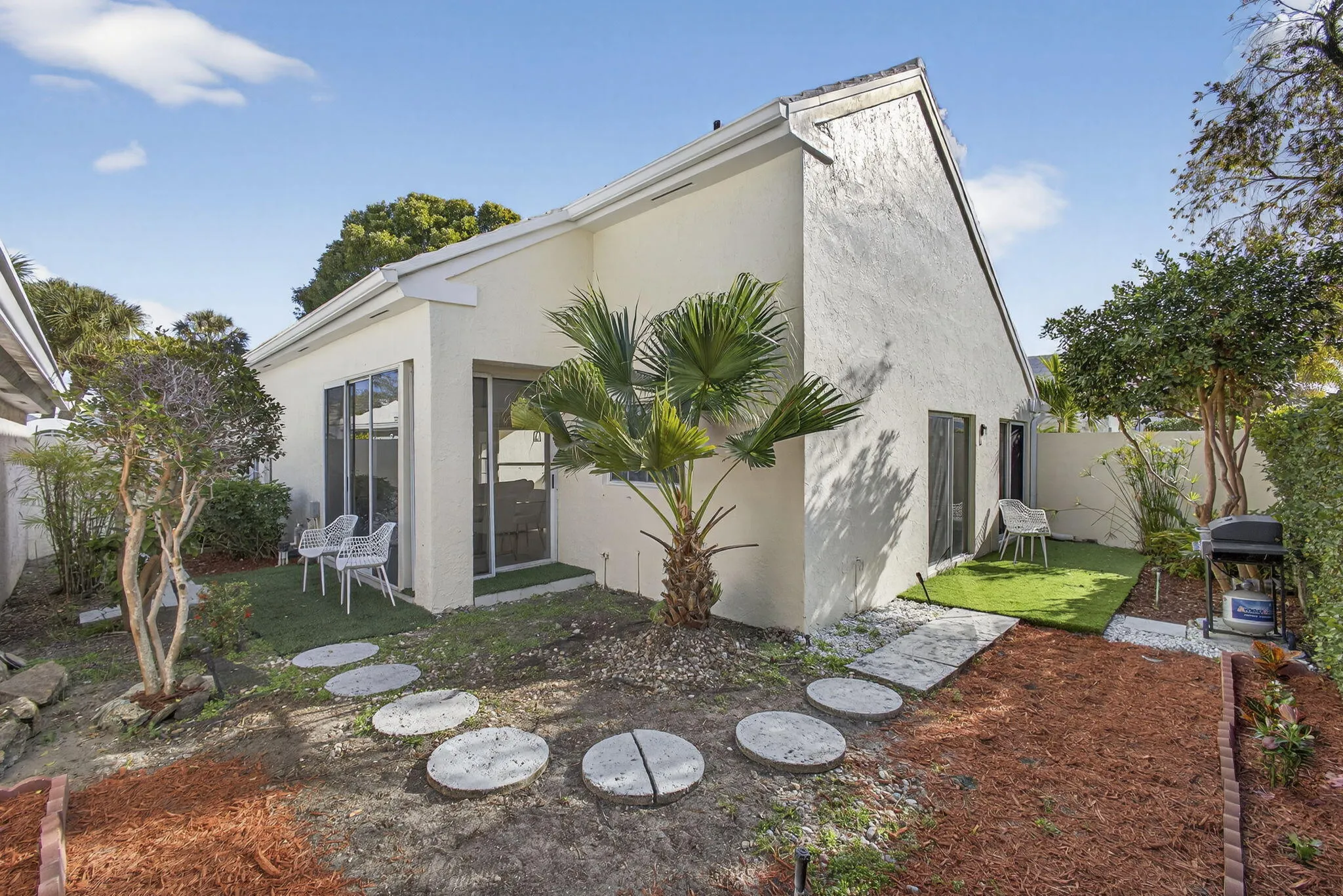 53-web-or-mls-BS1A5600