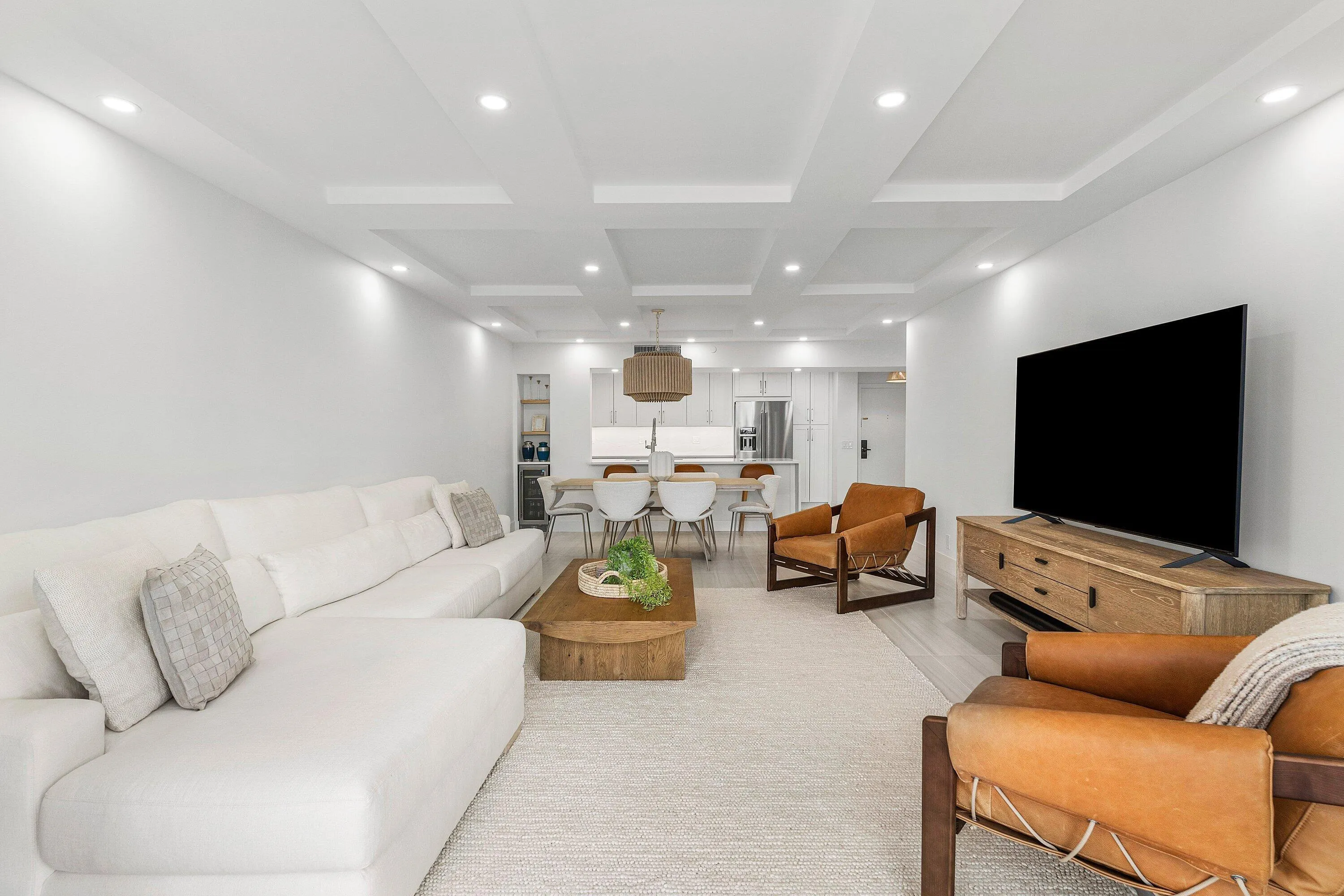 011-4748SouthOceanBoulevard-406-Highland