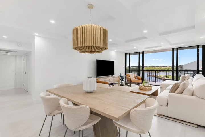 008-4748SouthOceanBoulevard-406-Highland