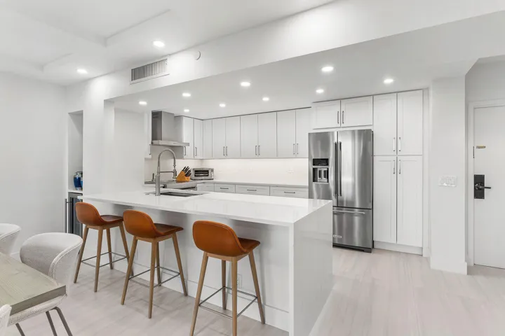 003-4748SouthOceanBoulevard-406-Highland