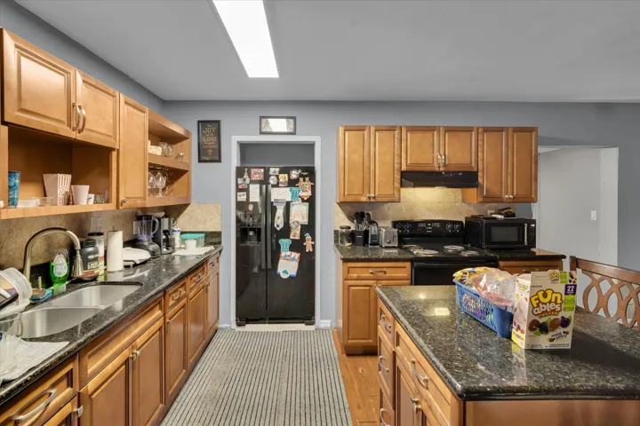 16-308 NW 27th Street-16