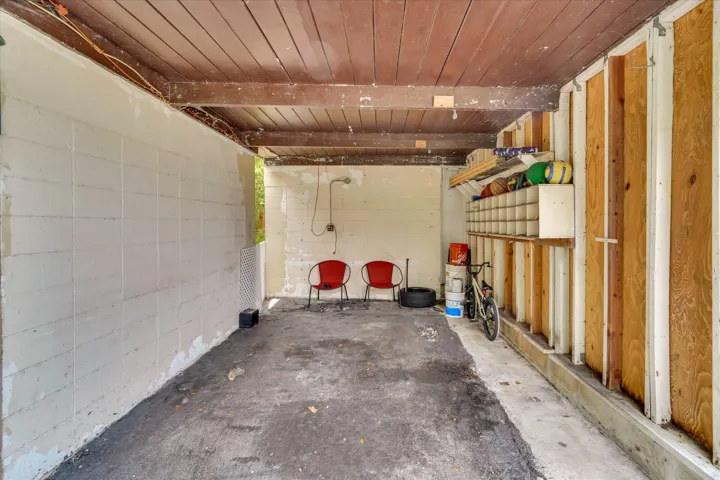 05-308 NW 27th Street-5