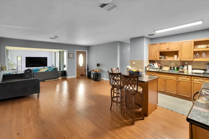 13-308 NW 27th Street-13