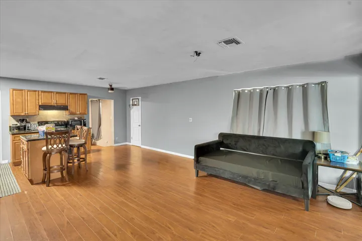 07-308 NW 27th Street-7