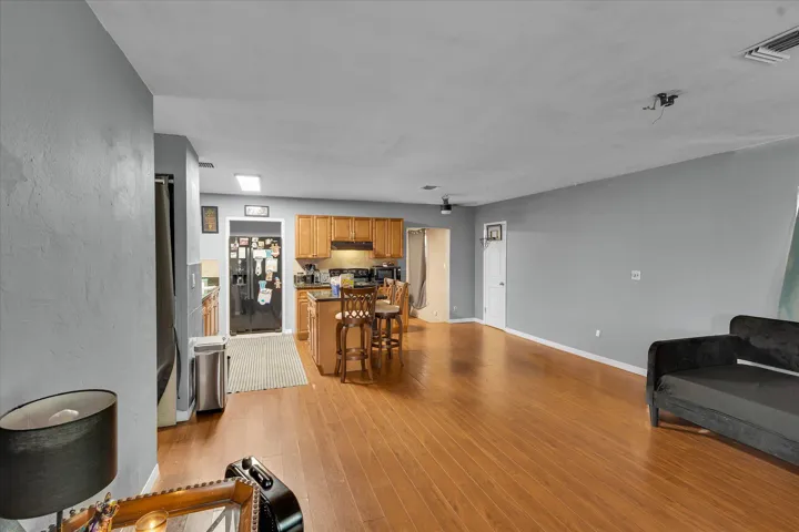 06-308 NW 27th Street-6