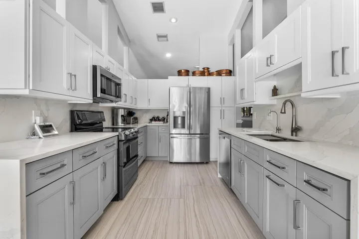 013-13SaintGilesRoad-PalmBeachGardens-FL