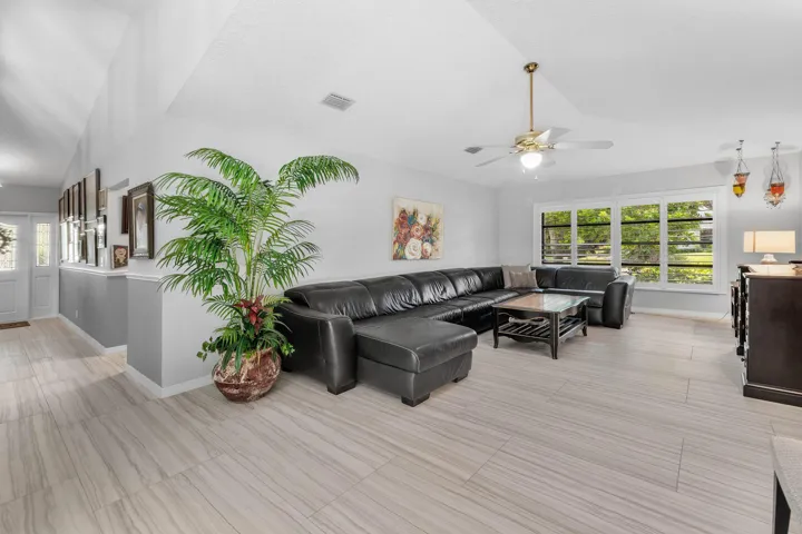 011-13SaintGilesRoad-PalmBeachGardens-FL