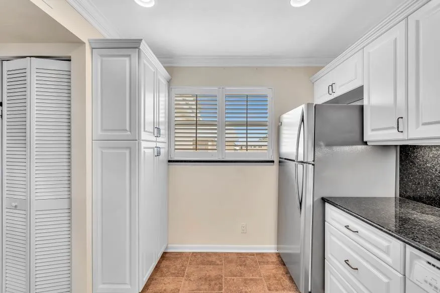 Kitchen 3