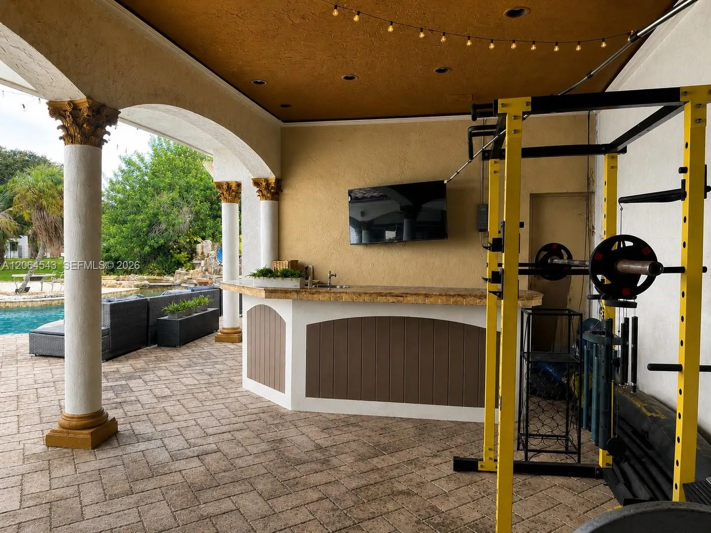 Property photo 38