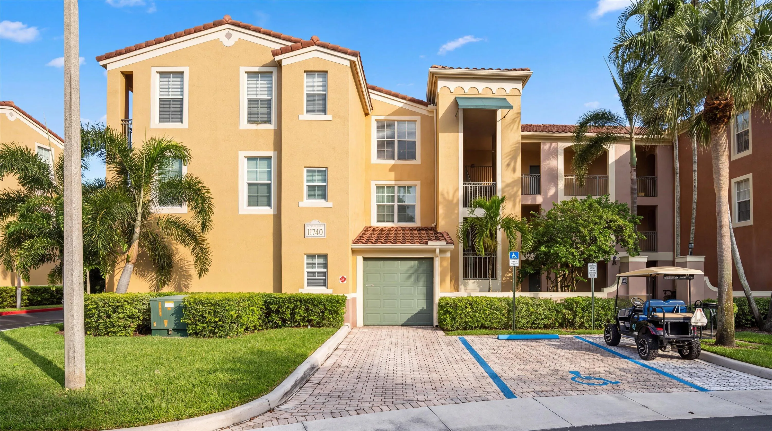 01-01-11740 St Andrews Place Unit 304