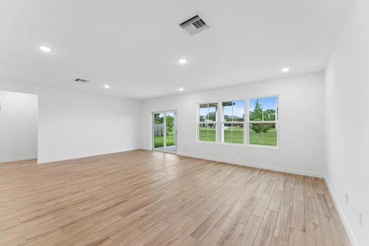 (Some or all of photography is of model or similar home and/or renderings and not necessarily indicative of available home).
