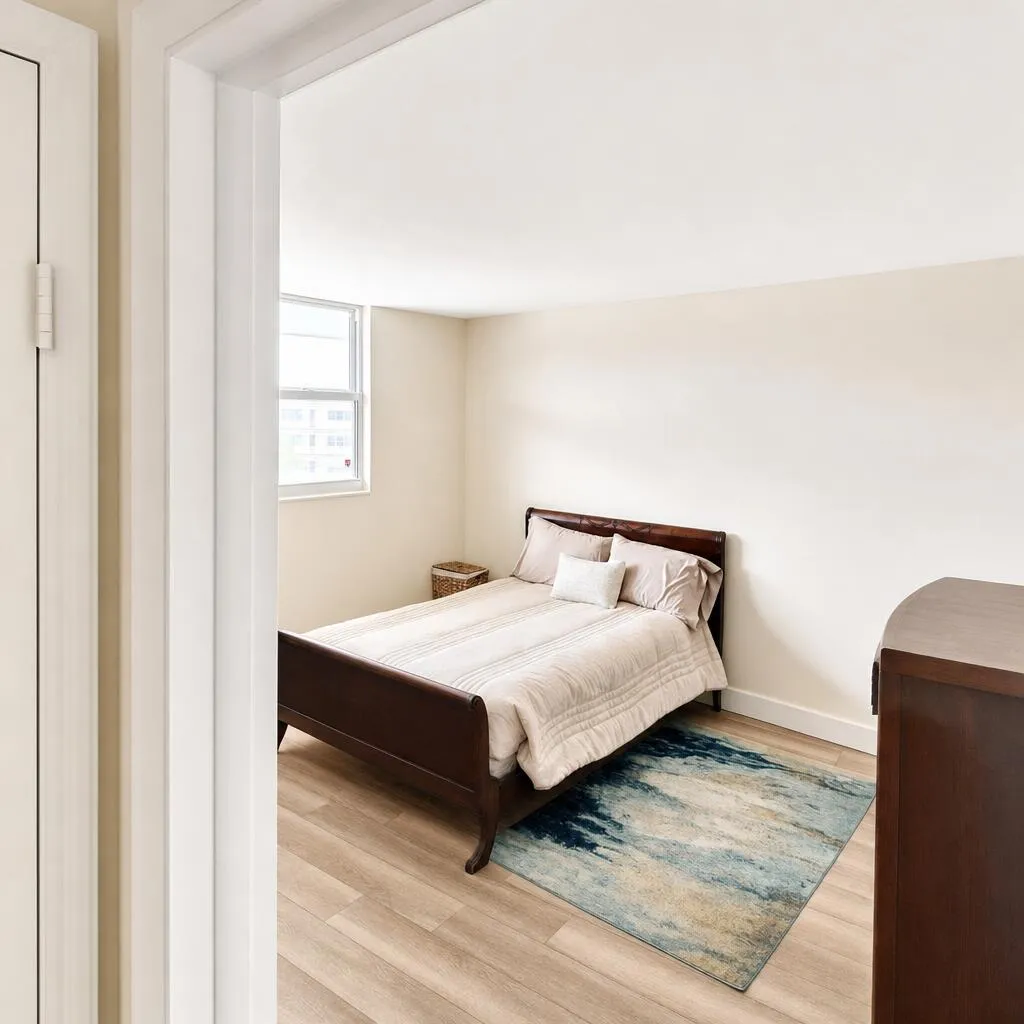 Second bedroom